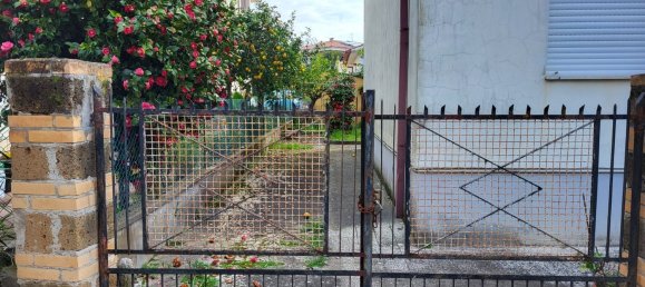 3 rooms House in Cisterna di Latina, Italy No. 176426 6