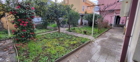 3 rooms House in Cisterna di Latina, Italy No. 176426 4