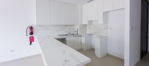 3 bedrooms Townhouse in Dubai, UAE No. 31366 5