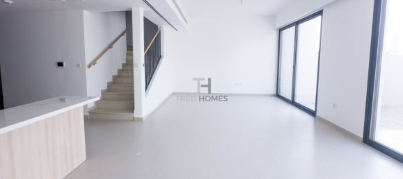 3 bedrooms Townhouse in Dubai, UAE No. 31366 8