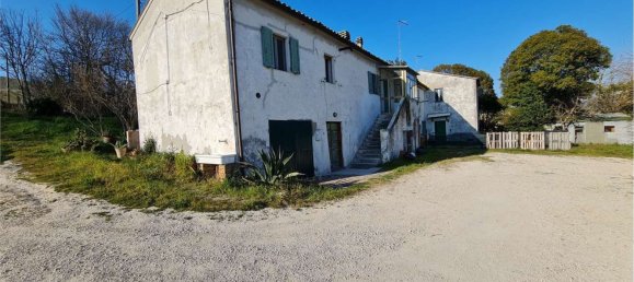 8-Zimmer Haus in Ancona, Italy, Nr. 173413 3