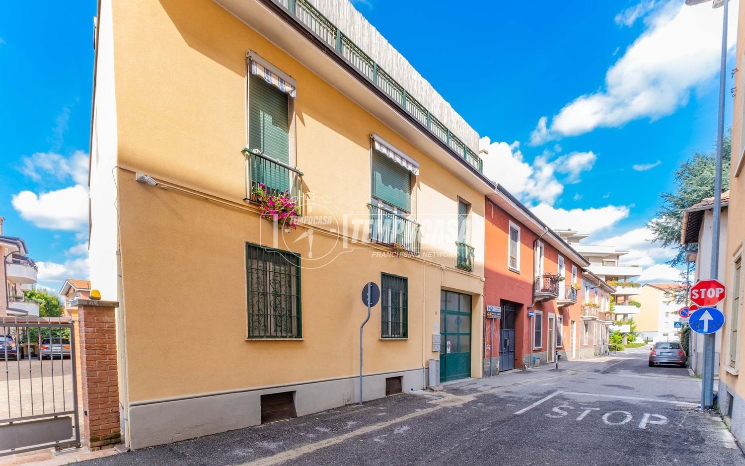 2 bedrooms Apartment in Novate Milanese, Italy No. 382465