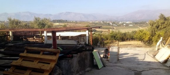 320m² Property in Gazi, Greece No. 4496 14