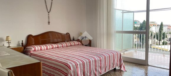 Apartamento de 4 habitaciónes en Rapallo, Italy No. 39807 16