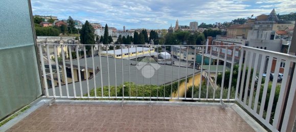 Apartamento de 4 habitaciónes en Rapallo, Italy No. 39807 2