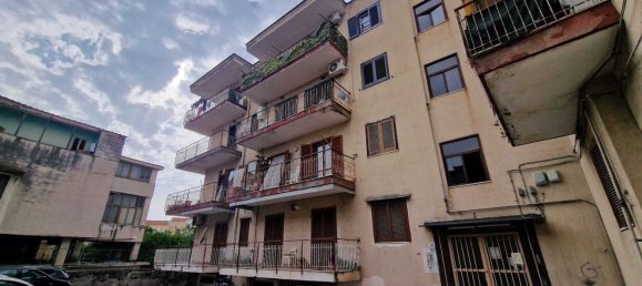 6 bedrooms Apartment in Scafati, Italy No. 360013 3