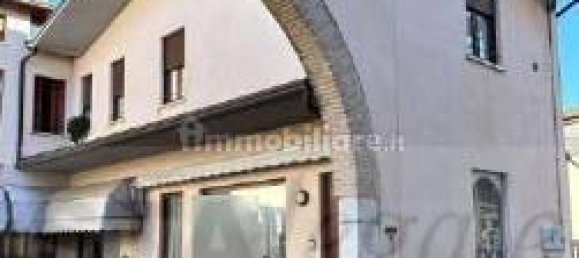 2 bedrooms Building in Chiuppano, Italy No. 302340 2