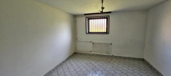 Дом с 5 комнатами в Нойдорф им Вайнфиртель, Австрия № 206875 16