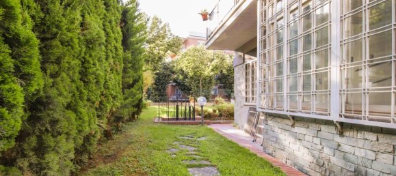 Квартира с 4 комнатами в Рим, Италия № 33459 68