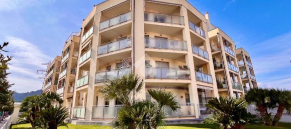 3 chambres Appartement à Albenga, Italy No. 380182 4