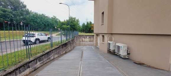 Villa de 4 divisões em Brescia, Italy N.º 261042 32