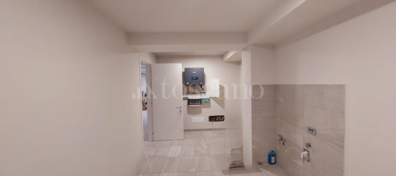 Villa de 4 divisões em Brescia, Italy N.º 261042 25