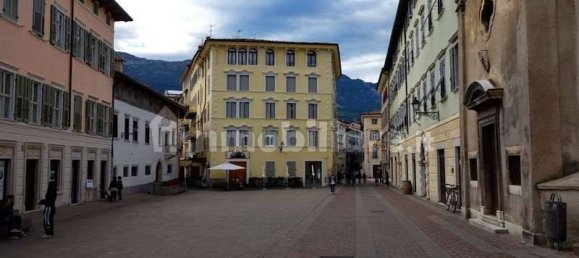 2-salle Propriété commerciale à Rovereto, Italy No. 369756 5