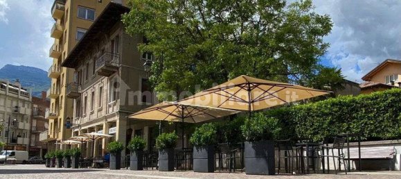 2-salle Propriété commerciale à Rovereto, Italy No. 369756 3