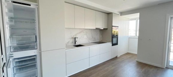 3 bedrooms Apartment in Aveiro, Portugal No. 211984 5