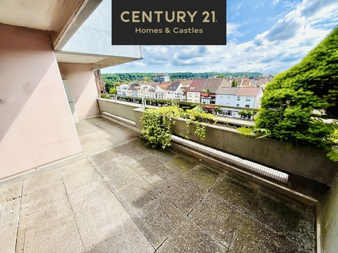 4-salle Appartement à Saarlouis, Germany No. 301894