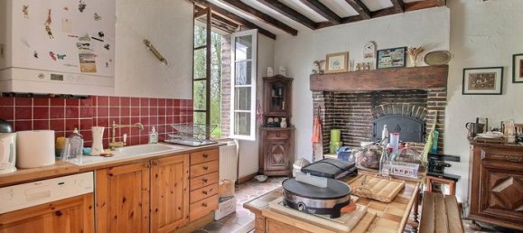 9 bedrooms House in Yonne, France No. 306401 7