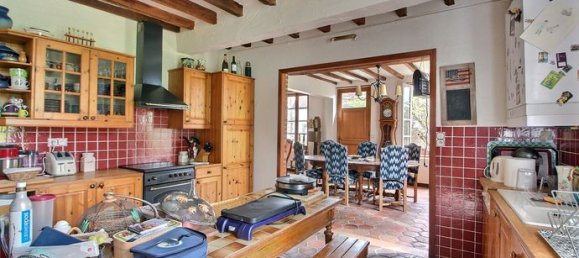 9 bedrooms House in Yonne, France No. 306401 8