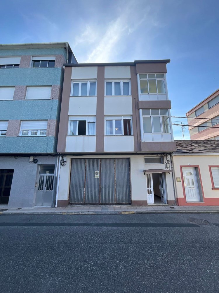 4 Schlafzimmer Wohnung in A Coruna, Spain, Nr. 280149