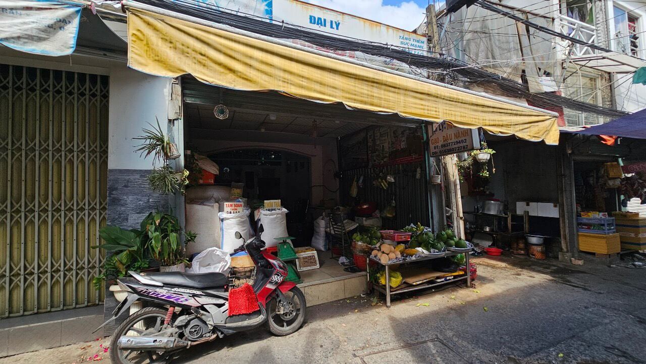 86.1m² Townhouse in District 7, Vietnam No. 9733