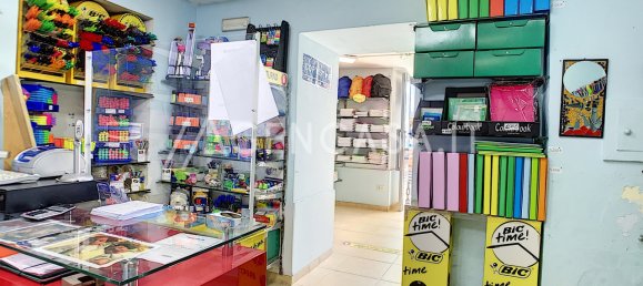 5-Zimmer Gewerbliche Immobilie in Naples, Italy, Nr. 105015 5