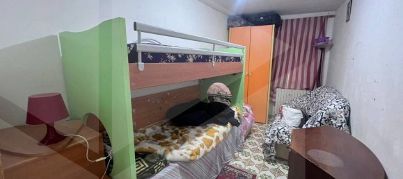 4 rooms Apartment in Ponsacco, Italy No. 23950 6