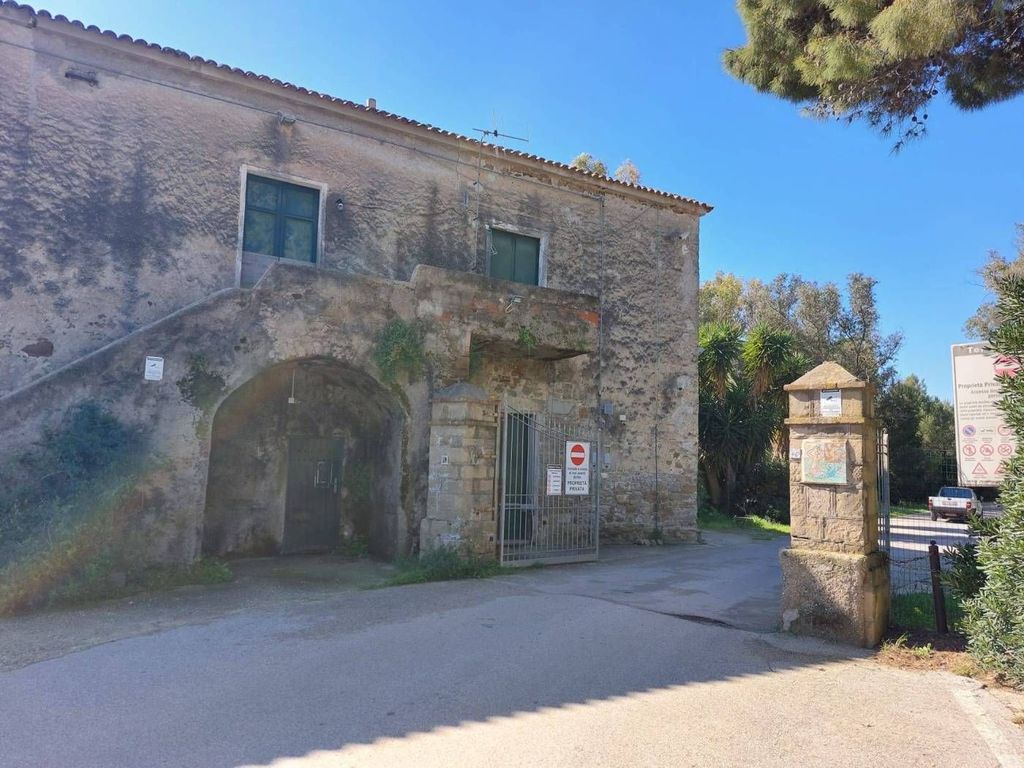 5 غرف نوم فيلا في Castellabate, Italy رقم 69426