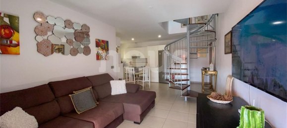 3 bedrooms Penthouse in Alcala, Spain No. 13864 13
