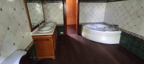 10 bedrooms House in Palau-Solita I Plegamans, Spain No. 80359 32