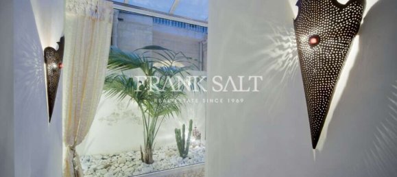 3 غرف نوم شقة في Sliema, Malta رقم 9998 5