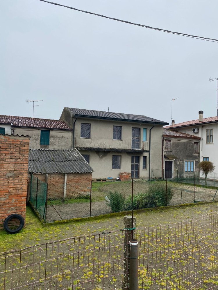 3 rooms House in Villadose, Italy No. 226295