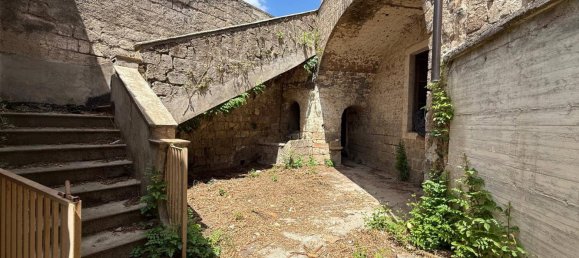 7-Zimmer Haus in Caserta, Italy, Nr. 298183 5