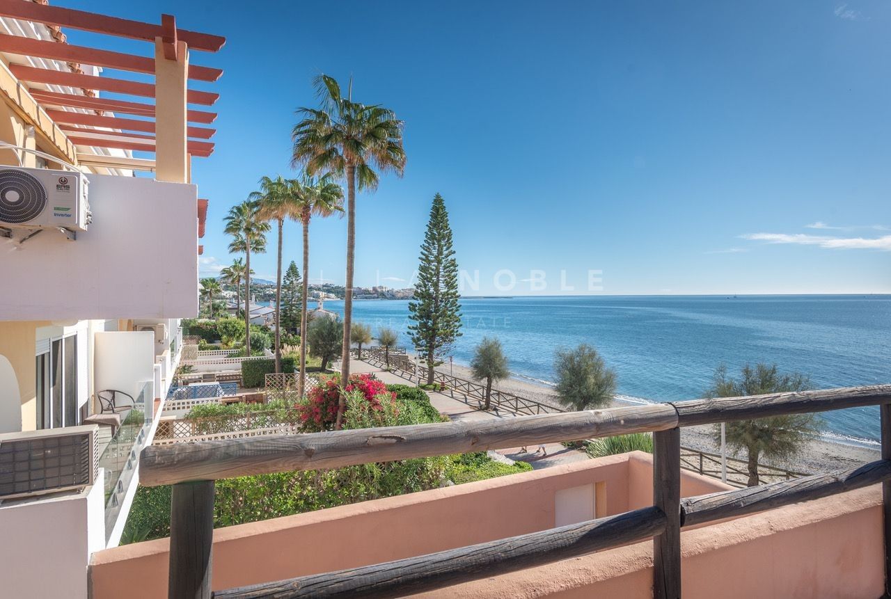 3 Schlafzimmer Doppelhaus in Estepona, Spain, Nr. 37082