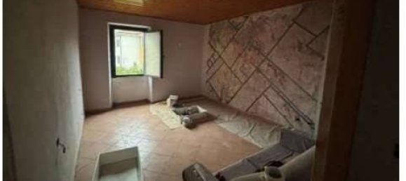 1 bedroom Apartment in Cocquio-Trevisago, Italy No. 262637 4