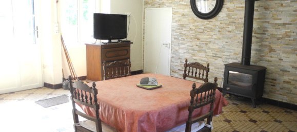 2 bedrooms House in Ciron, France No. 99288 2