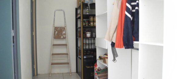 2 bedrooms House in Ciron, France No. 99288 7