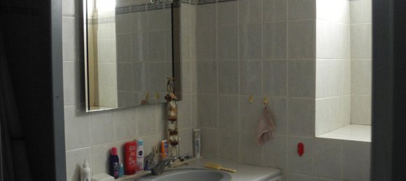 2 bedrooms House in Ciron, France No. 99288 9