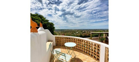 5 bedrooms Villa in Faro, Portugal No. 131884 4