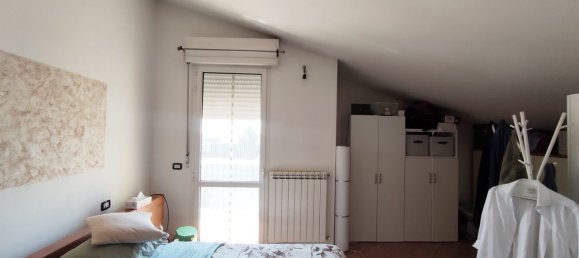 2 rooms Apartment in Porcari, Italy No. 280044 2
