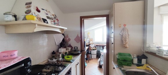 2 rooms Apartment in Porcari, Italy No. 280044 6