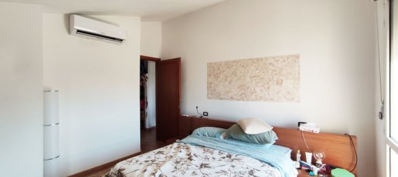 2 rooms Apartment in Porcari, Italy No. 280044 8