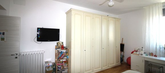 4 rooms Apartment in Grosseto, Italy No. 160596 28