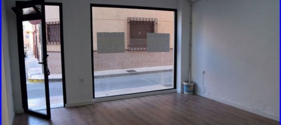 Gewerbliche Immobilie in Santomera, Spain 50m², Nr. 110865 2