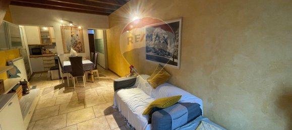 Квартира с 1 спальней в Комо, Италия № 327944 12