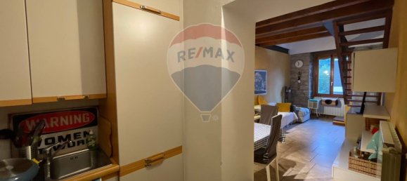 Квартира с 1 спальней в Комо, Италия № 327944 17