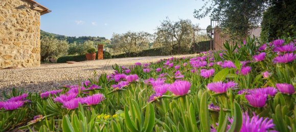 Дом с 2 комнатами в Вольтерра, Италия № 121136 15