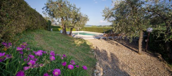 Дом с 2 комнатами в Вольтерра, Италия № 121136 12