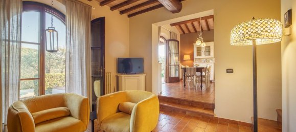 Дом с 2 комнатами в Вольтерра, Италия № 121136 33