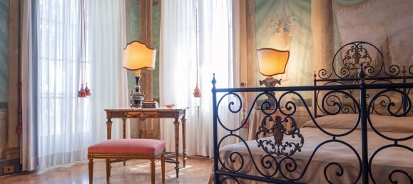 30 rooms Villa in Carmignano, Italy No. 301704 31