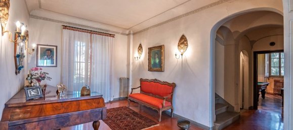 30 rooms Villa in Carmignano, Italy No. 301704 14